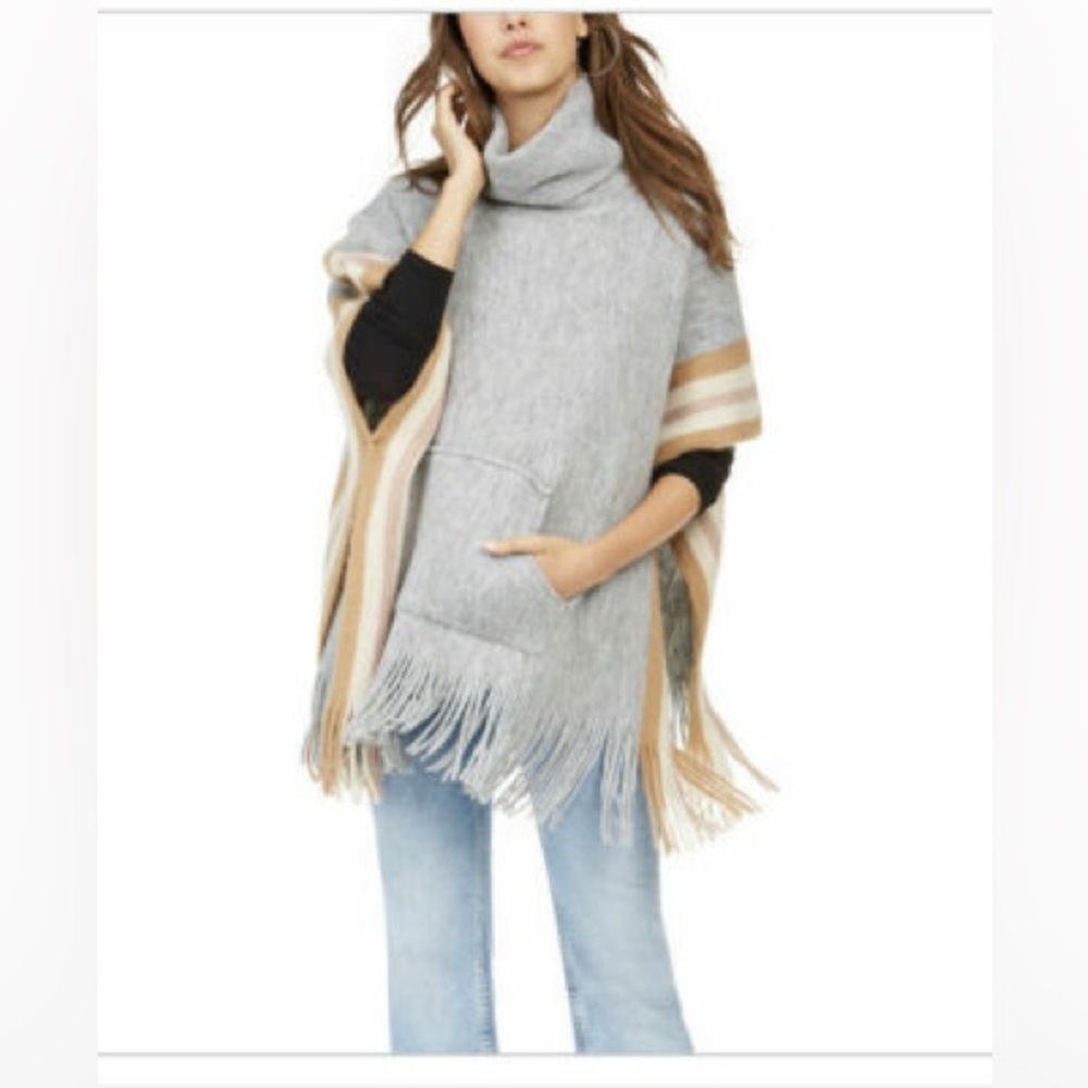 Steve Madden Soft Gray Knit Poncho - Picture 1 of 8